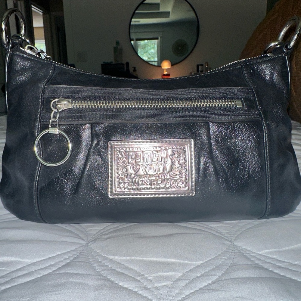 Coach poppy shoulder bag